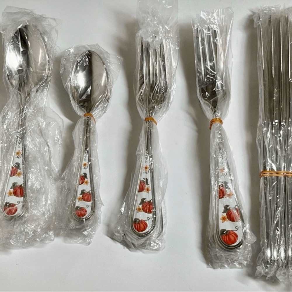 Temptations HARVEST Pumpkin Design Silverware Set NWT Flatware Set - Picture 2 of 5
